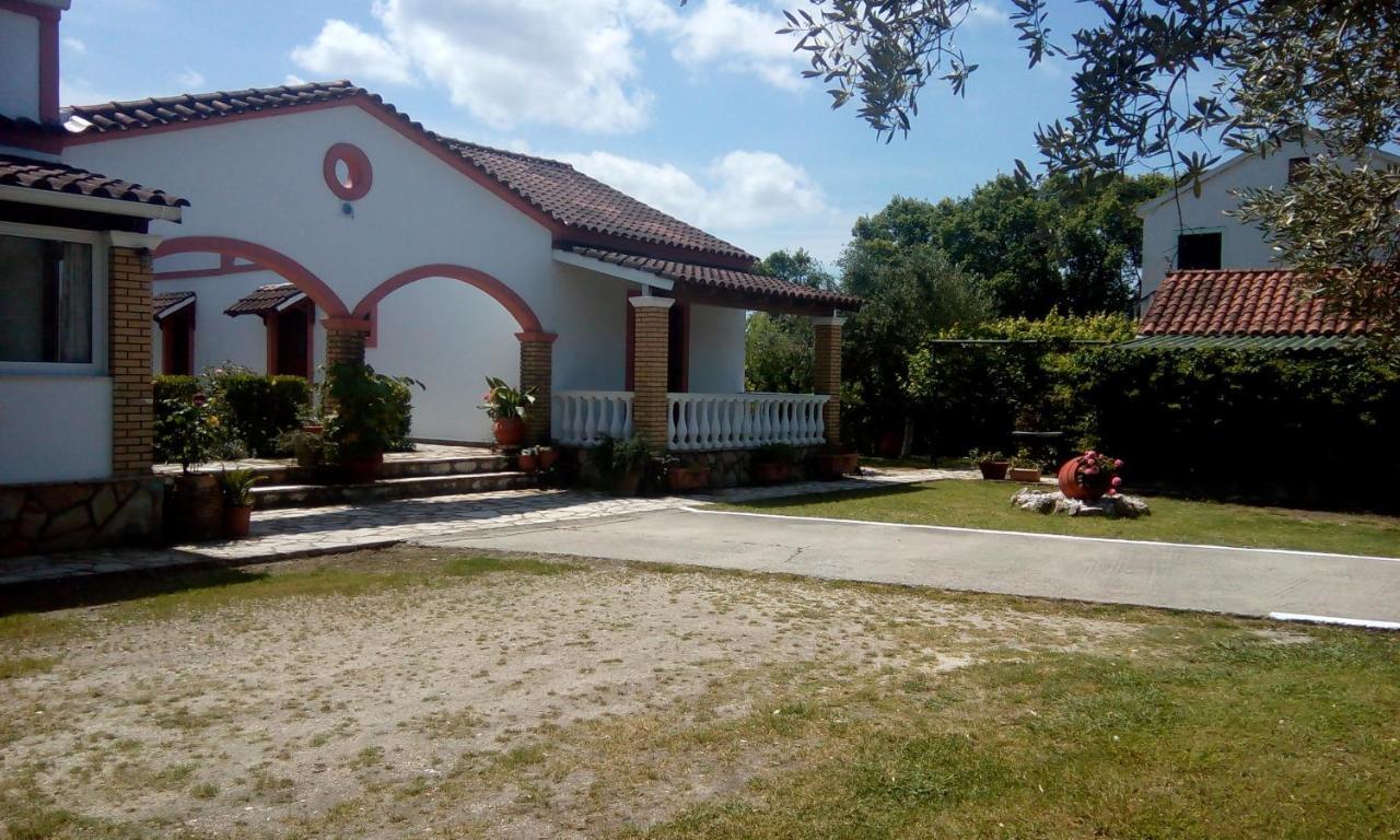 Yannis Hébergement de vacances Roda (Corfu)
